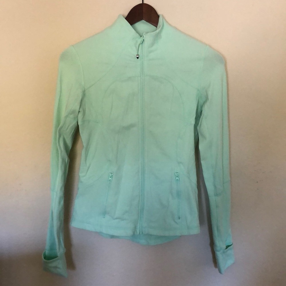 LULULEMON jacket
